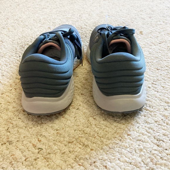 New Balance Women’s Running Course Shoes, Size 12 D, Wide Width, NWT - Picture 4 of 9